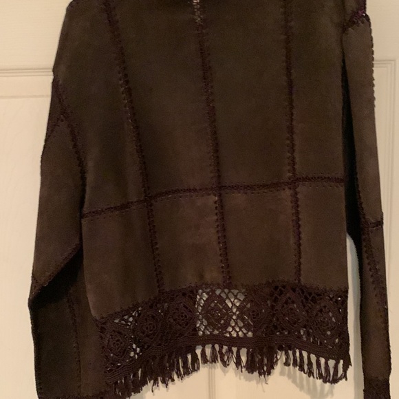 Brown Suede Leather Jacket With Crochet Bottom And Fringe Stitched Squares Med - Picture 7 of 12